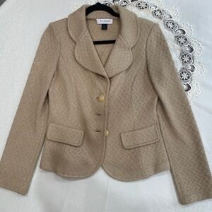 St John knit jacket , Size 6, Gold